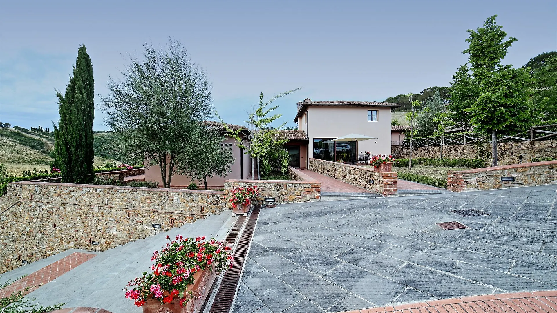 I Laghi Villa Montaione 2*,  Italy