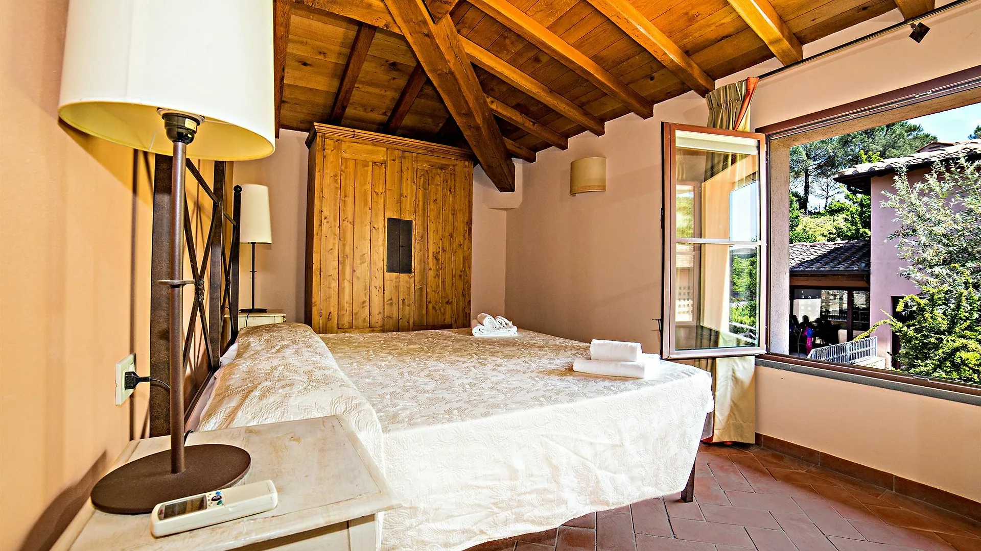 ** Hotel I Laghi Villa Montaione Italy